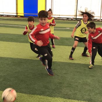 Kartal Altay Futbol Okulu Eğitimi